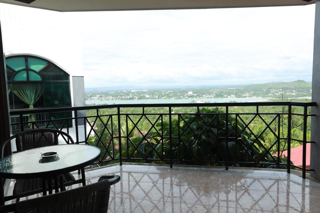 Bohol Plaza Mountain Resort And Restaurant Dauis Esterno foto