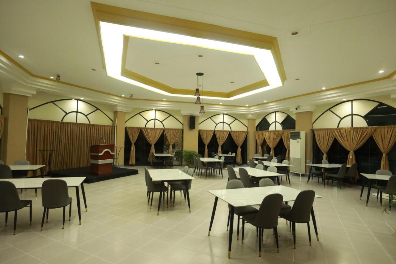 Bohol Plaza Mountain Resort And Restaurant Dauis Esterno foto