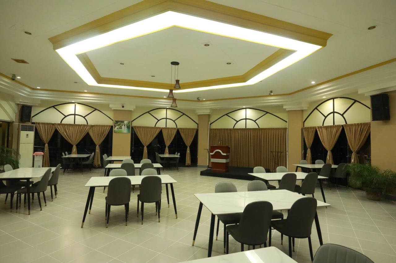 Bohol Plaza Mountain Resort And Restaurant Dauis Esterno foto